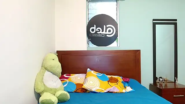 Snapshot of Jeffstyle18 chatting on October 20, 2025, 10:10 pm Jeffstyle18 online show from October 20, 2025, 10:10 pm