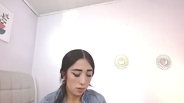 kaory azumi online show from November 19, 2025, 6:19 pm