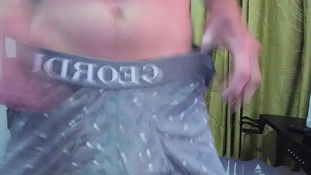 Waturox online show from November 29, 2025, 4:01 am