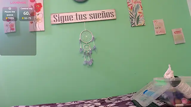 Snapshot of alisontitsmilk19 chatting on November 18, 2025, 2:05 am alisontitsmilk19 online show from November 18, 2025, 2:05 am