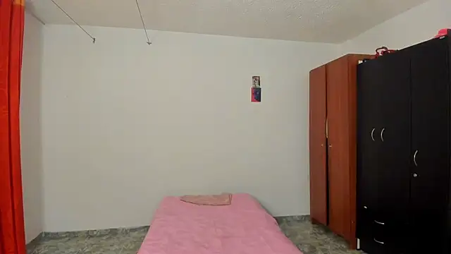 nicole volkov online show from March 13, 2025, 12:37 am