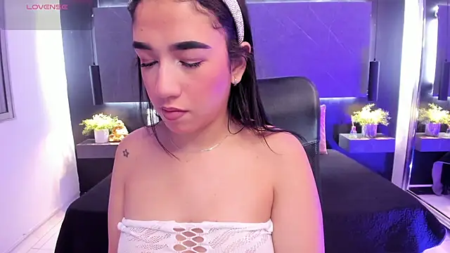 SaraaMills online show from April 2, 2026, 4:08 am