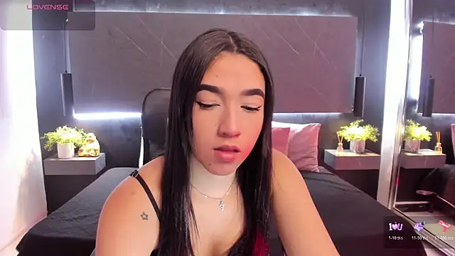 SaraaMills online show from March 31, 2026, 4:03 am