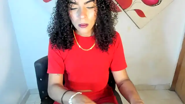 Snapshot of naomiwildburn chatting on June 25, 2026, 8:14 pm naomiwildburn online show from June 25, 2026, 8:14 pm