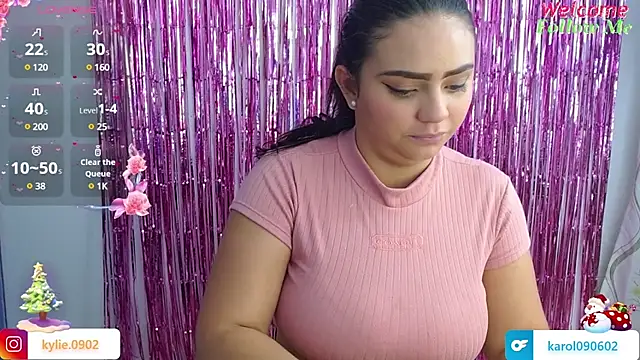 Snapshot of karol_9 chatting on December 21, 2024, 5:36 am karol 9 online show from December 21, 2024, 5:36 am