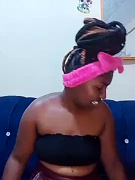 Sexxycheeks- online show from February 21, 2025, 2:39 am