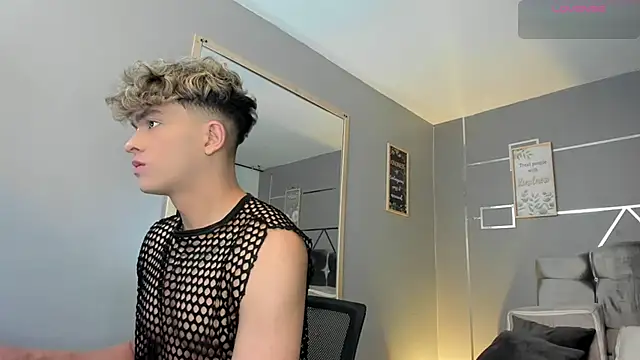 ANDRIUS 24 online show from February 3, 2025, 1:19 pm