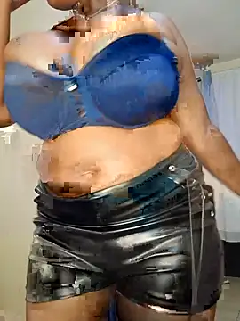 Snapshot of suckmyboobs12_ chatting on May 13, 2026, 7:48 am suckmyboobs12 online show from May 13, 2026, 7:48 am