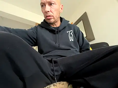 Snapshot of Germankink chatting on October 12, 2025, 9:54 am Germankink online show from October 12, 2025, 9:54 am