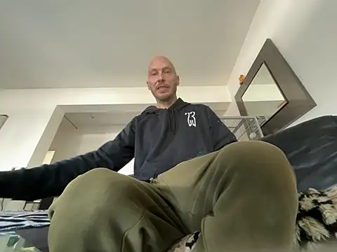 Snapshot of Germankink chatting on March 10, 2025, 10:18 am Germankink online show from March 10, 2025, 10:18 am