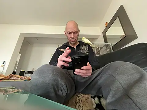 Snapshot of Germankink chatting on February 25, 2025, 10:37 am Germankink online show from February 25, 2025, 10:37 am