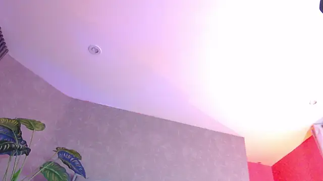 Snapshot of JuliaRose_ks chatting on January 14, 2026, 1:37 pm JuliaRose ks online show from January 14, 2026, 1:37 pm