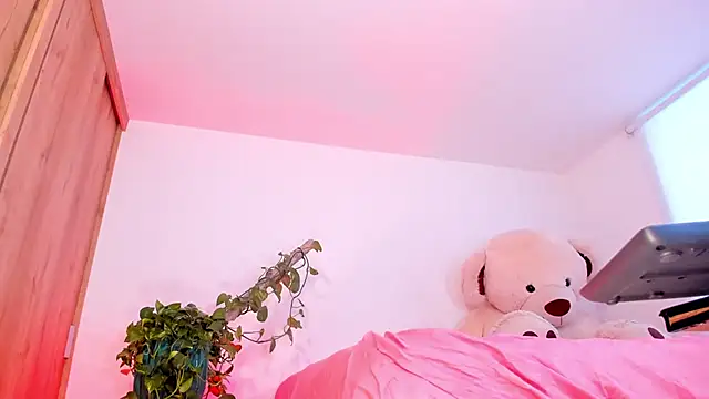 Snapshot of The_queen_of_pleasure chatting on November 14, 2025, 11:47 am The queen of pleasure online show from November 14, 2025, 11:47 am