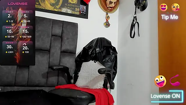 Snapshot of MattRodriguez9 chatting on June 29, 2026, 10:11 am MattRodriguez9 online show from June 29, 2026, 10:11 am
