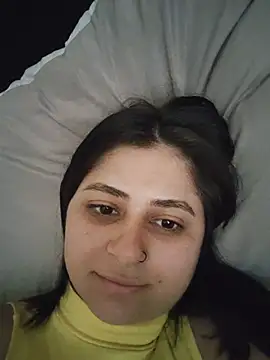 Snapshot of Moranguinho1029 chatting on August 5, 2026, 11:59 am Moranguinho1029 online show from August 5, 2026, 11:59 am