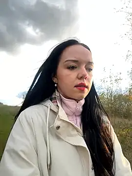 Vanesskaa online show from October 28, 2025, 3:33 pm