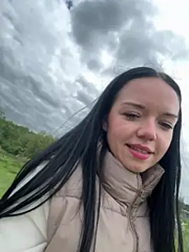 Snapshot of Vanesskaa chatting on May 6, 2026, 3:38 pm Vanesskaa online show from May 6, 2026, 3:38 pm