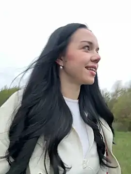 Vanesskaa online show from October 15, 2025, 4:48 pm