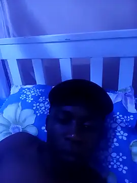 Snapshot of realfuckrrr chatting on October 12, 2025, 8:21 pm realfuckrrr online show from October 12, 2025, 8:21 pm