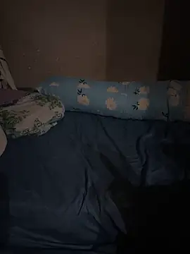 cloudyunderwear online show from March 16, 2025, 7:37 am