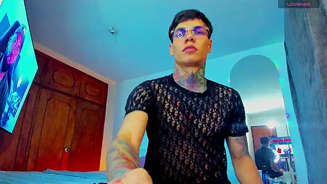 Jordyrodriiguez online show from January 13, 2025, 1:45 am