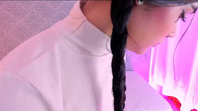 CatrinaRossi online show from February 6, 2025, 12:54 am