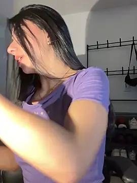 Snapshot of Liissa_cute_ chatting on November 12, 2025, 9:29 pm Liissa cute online show from November 12, 2025, 9:29 pm