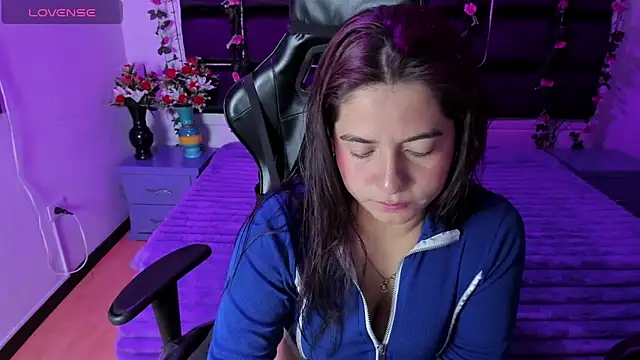 Snapshot of MariaClay chatting on February 20, 2026, 11:12 am MariaClay online show from February 20, 2026, 11:12 am