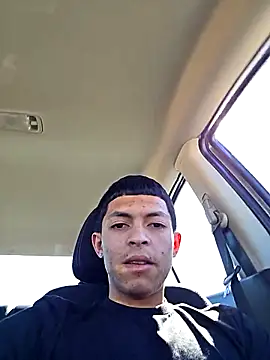 Snapshot of Yoko0381 chatting on February 6, 2026, 6:59 pm Yoko0381 online show from February 6, 2026, 6:59 pm