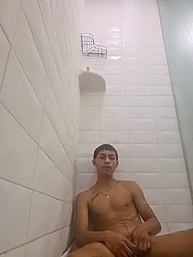 Snapshot of Yoko0381 chatting on November 24, 2025, 5:18 am Yoko0381 online show from November 24, 2025, 5:18 am