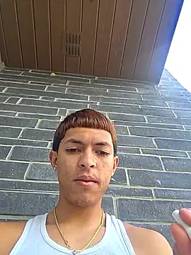 Snapshot of Yoko0381 chatting on November 18, 2025, 9:18 pm Yoko0381 online show from November 18, 2025, 9:18 pm