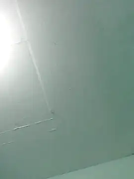 Luisf1267 online show from March 12, 2025, 11:12 pm