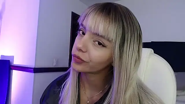 peyton golden1 online show from February 26, 2026, 3:17 am