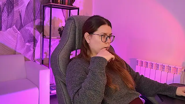 KeytSilvas online show from February 9, 2026, 12:14 pm