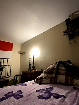 CityBoy75211 online show from September 29, 2025, 8:43 am