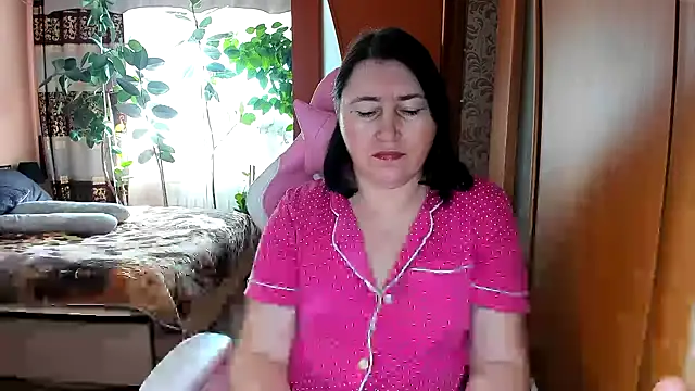 Snapshot of Tatyana51 chatting on April 29, 2026, 8:40 am Tatyana51 online show from April 29, 2026, 8:40 am