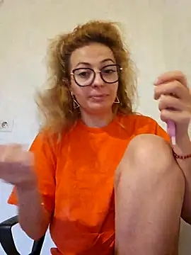 Selenna emma online show from October 22, 2025, 3:00 pm