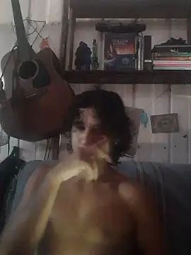 Snapshot of pedrodavid_ chatting on May 24, 2026, 9:36 pm pedrodavid online show from May 24, 2026, 9:36 pm
