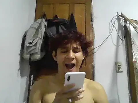 pedrodavid  online show from January 4, 2025, 1:21 pm