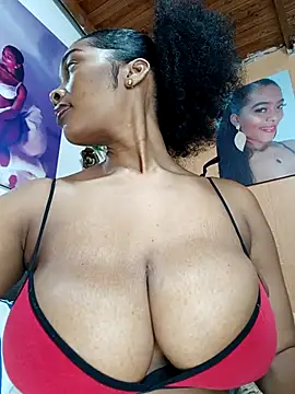 Snapshot of linda-palma chatting on March 27, 2026, 3:48 am linda-palma online show from March 27, 2026, 3:48 am