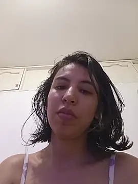 mina smith1 online show from April 15, 2026, 1:48 pm