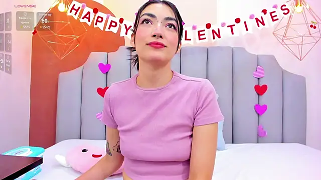 Snapshot of ThailyCherry chatting on February 18, 2025, 7:52 pm ThailyCherry online show from February 18, 2025, 7:52 pm