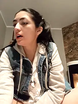 Snapshot of ThailyCherry chatting on November 25, 2025, 9:04 pm ThailyCherry online show from November 25, 2025, 9:04 pm