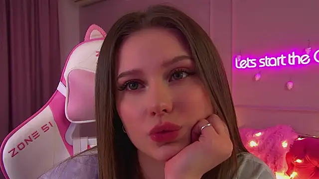 DianaVert online show from November 30, 2025, 6:41 pm