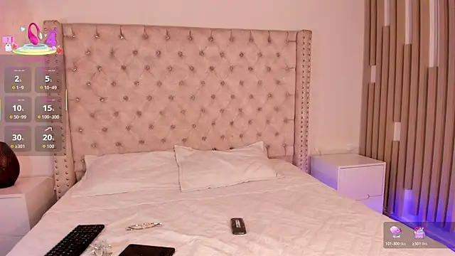 Maya Bluee online show from December 15, 2025, 3:45 am