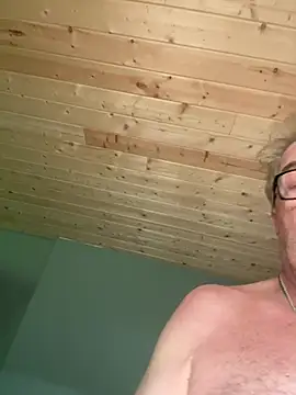 twist699 online show from April 12, 2026, 10:57 pm