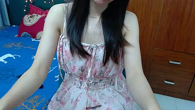 Snapshot of Cindy--Cici chatting on February 28, 2025, 4:32 am Cindy--Cici online show from February 28, 2025, 4:32 am