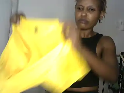 Candykitten online show from March 9, 2025, 6:11 pm