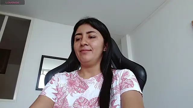 danna peterson1 online show from November 29, 2025, 9:59 pm