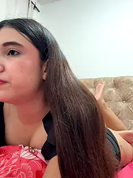 mia cooper 24 online show from October 25, 2025, 4:33 am